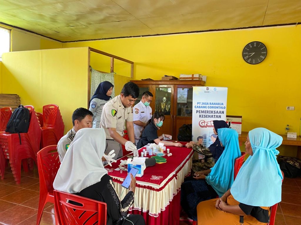 Jasa Raharja Gorontalo Hadirkan Layanan Pemeriksaan Kesehatan Gratis di Desa Haya Haya