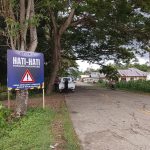Jasa Raharja Cabang Gorontalo Pasang Spanduk Hi-Vis Imbauan Keselamatan di Titik Rawan Kecelakaan