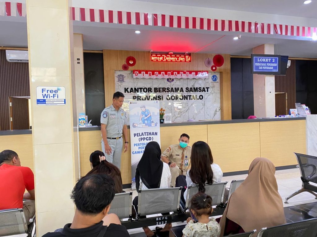 Jasa Raharja Cabang Gorontalo Gelar Pelatihan Dasar PPGD bagi Wajib Pajak di Kantor Bersama Samsat Kota Gorontalo